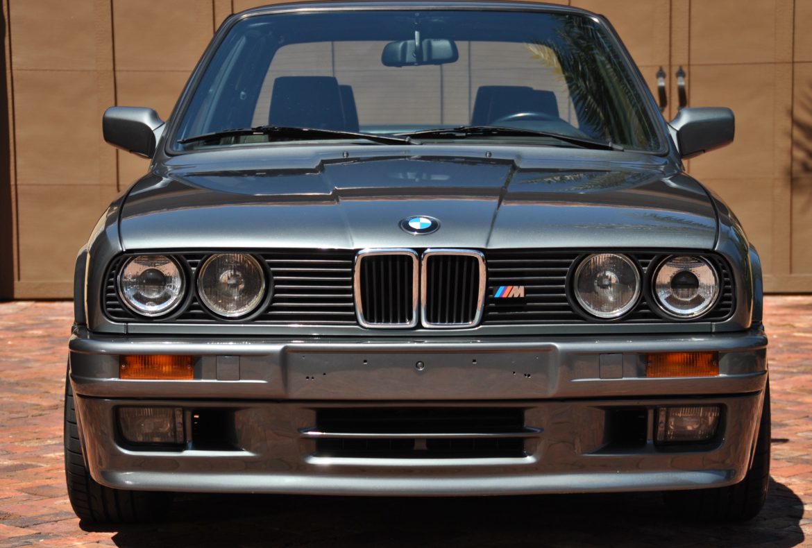 BMW 320is. El M3 camuflado de finales de los 80.