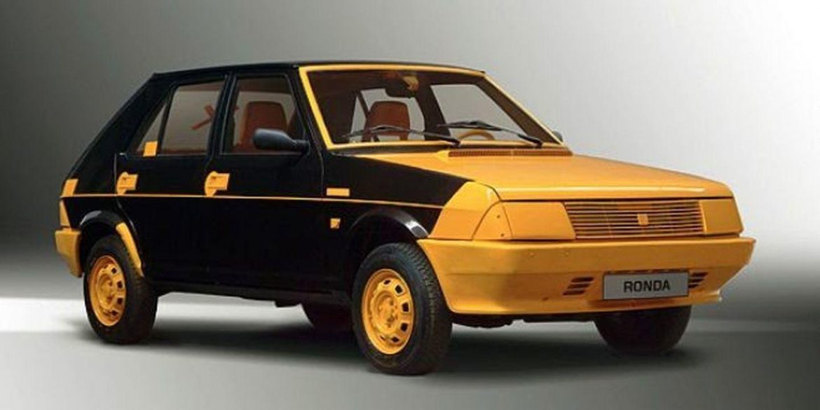¿Cual es la historia de este curioso SEAT Ronda negro y amarillo que la marca conserva con tanto ahínco en la nave A-122?